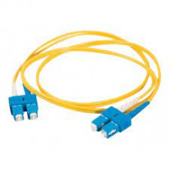 C2G SC-SC 9/125 OS1 Duplex Singlemode PVC Fiber Optic Cable (LSZH) - Patch cable - SC single-mode (M) to SC single-mode (M) - 10 m - fibre optic - duplex - 9 / 125 micron - OS1 - halogen-free - yellow